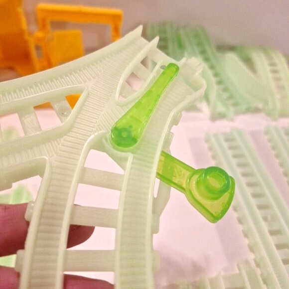 Glow In Dark Percy's Midnight Mail Delivery Thomas Train Trackmaster Incomplete - Picture 8 of 9